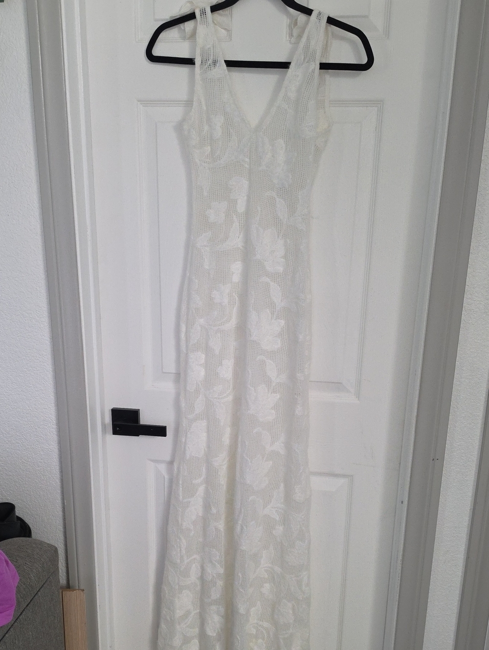 Meshki White Floral Lace V-Neck Maxi Gown
